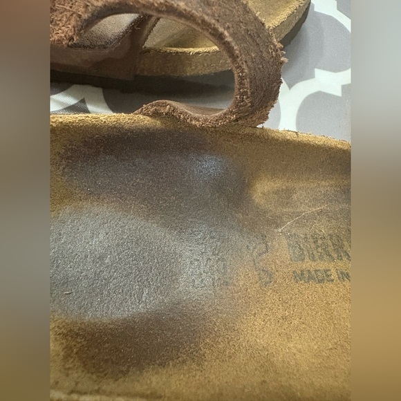 BIRKENSTOCK Womens Yara Sandal Brown Toe Loop Ankle Strap sandal - Picture 9 of 12